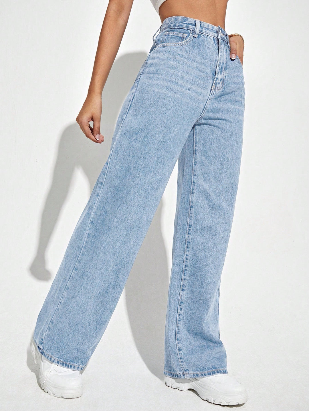 Vela Clean Line Denim
