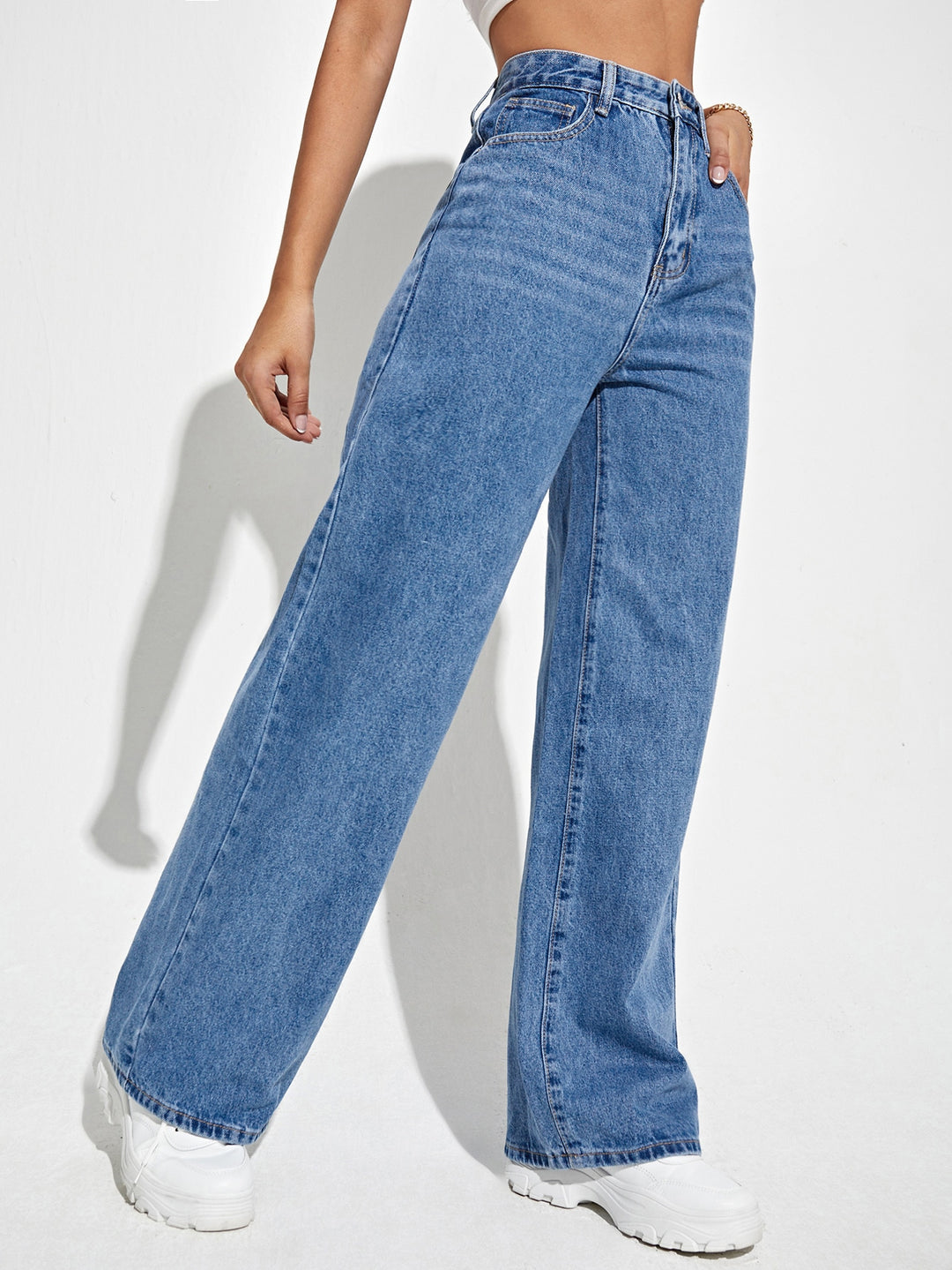 Vela Clean Line Denim
