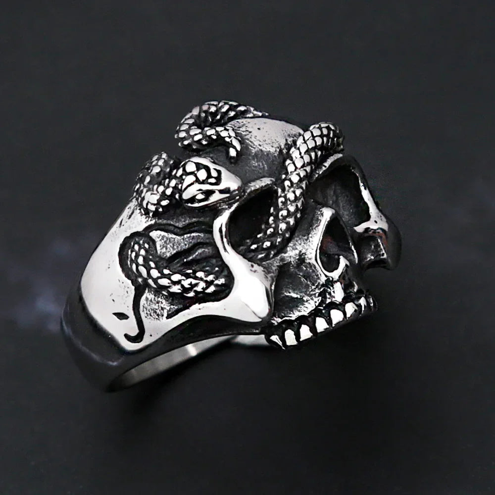 Serpent’s Oath Ring