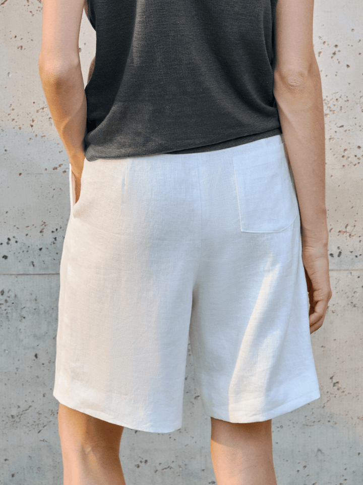 Jackson &amp; Blake  Amalfi Linen Pleated Short