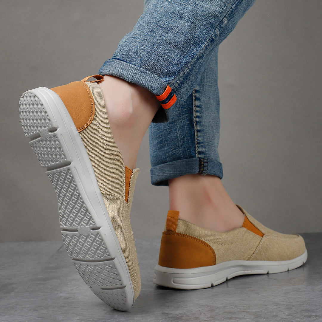 Aiden Slip-Ons Sneakers