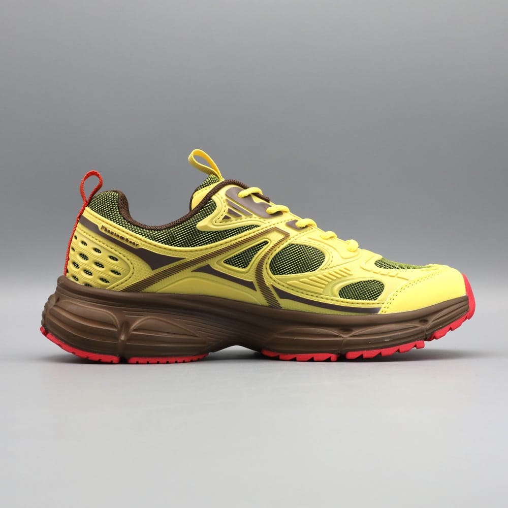 Jackson &amp; Blake  Ridge Trail Runner