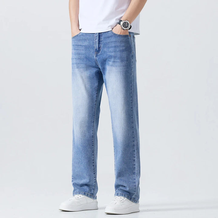 Allan Light Wash Jeans