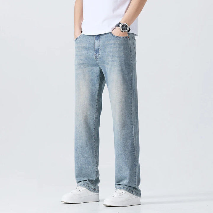 Allan Light Wash Jeans