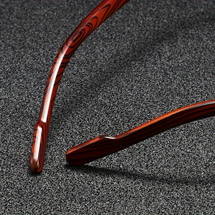 The Monarch Square Frames