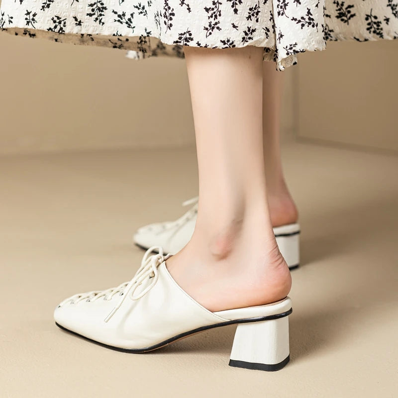 Amélie Lace Mule