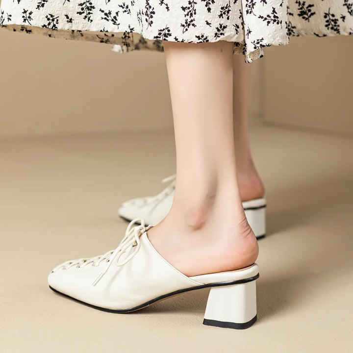 Amélie Lace Mule