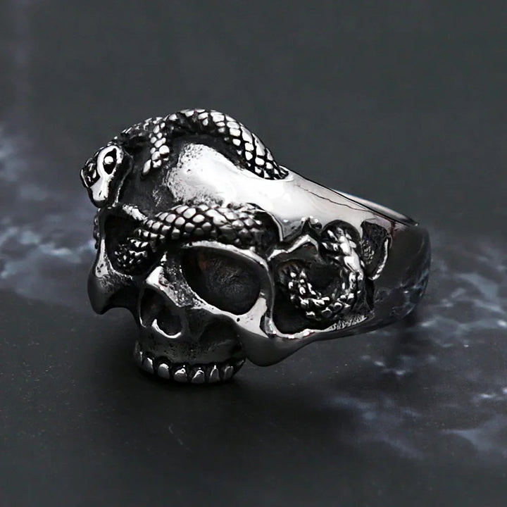 Serpent’s Oath Ring