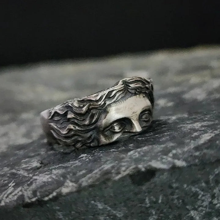 Aphrodite Ring